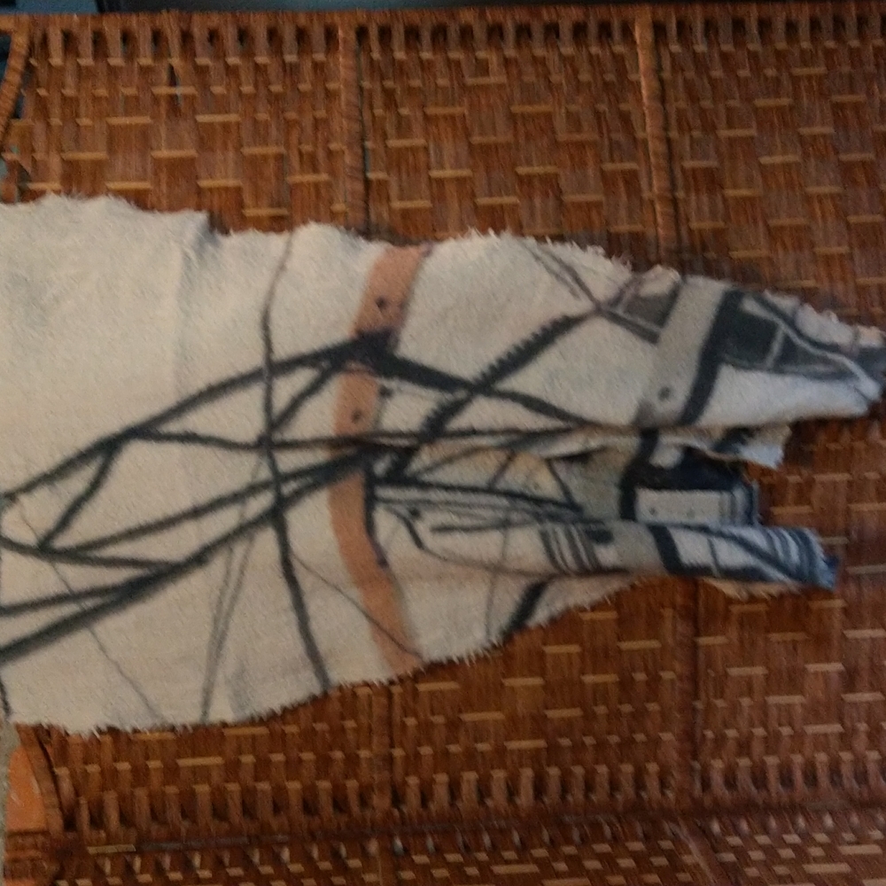 scarf 100%wool   light cream with grey a little light brow